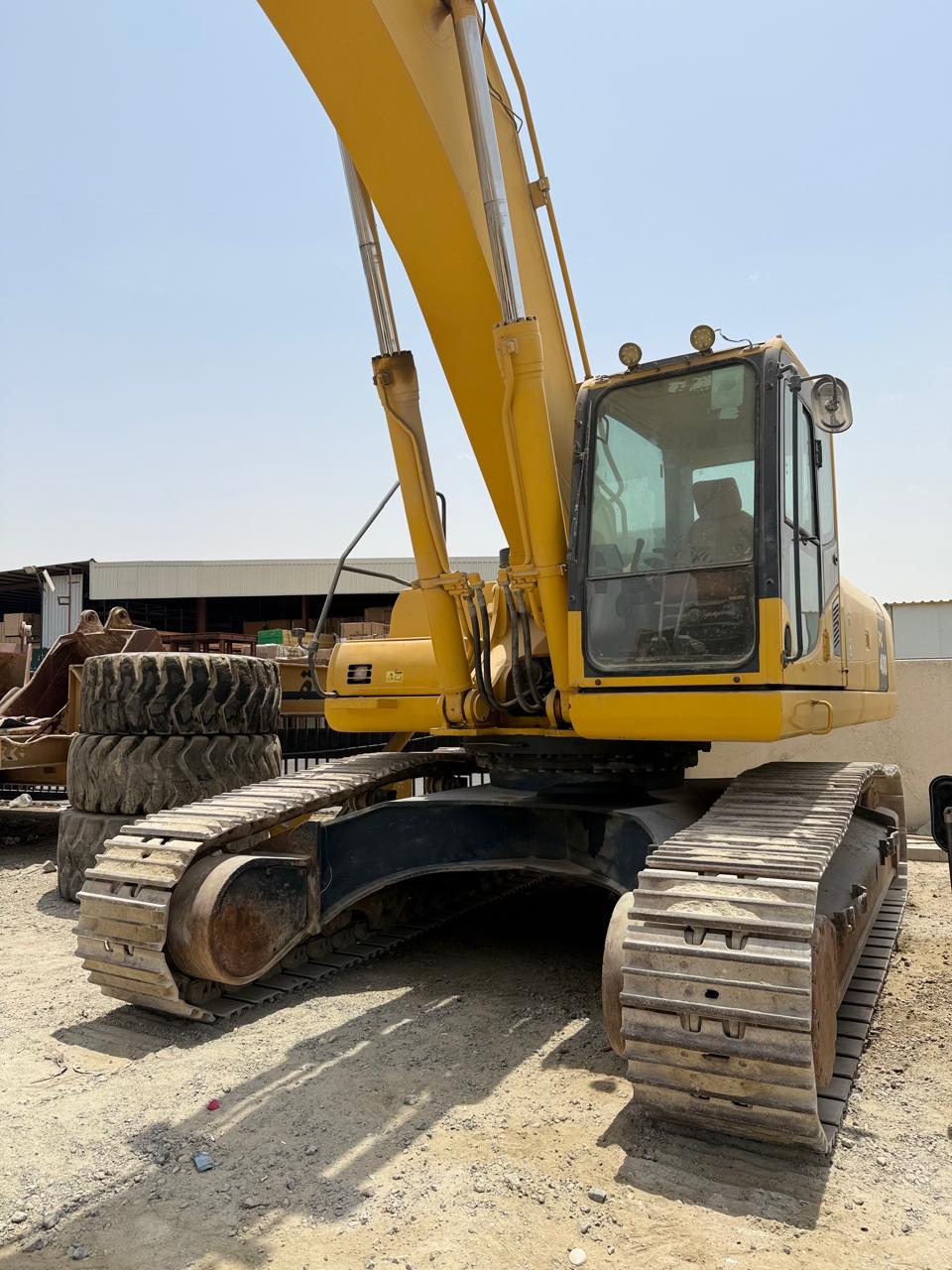 بیل میکانیکی کوماتسو