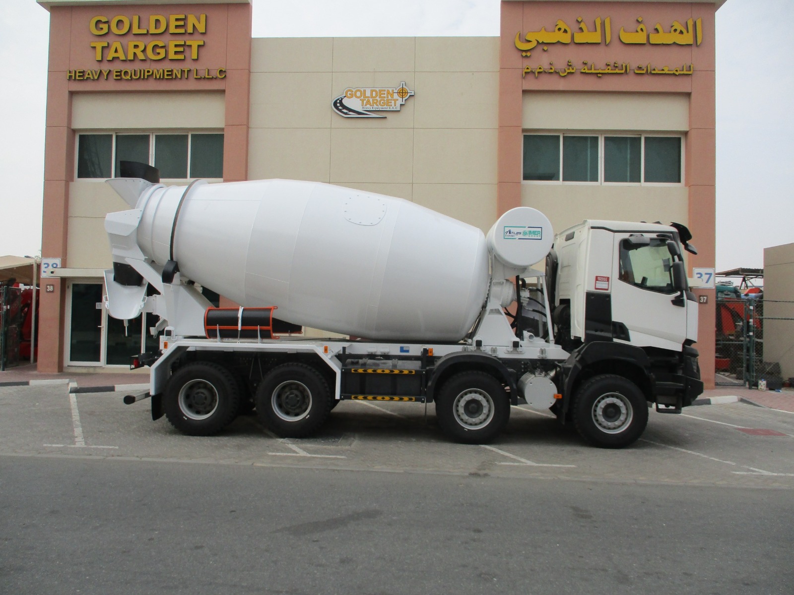 اسکانیا میکسر در بازرگانی بلوچ